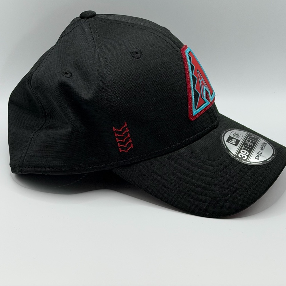Arizona Diamondbacks New Era 39THIRTY Fitted Stretch Cap Small/Medium Black/Red - Picture 3 of 6
